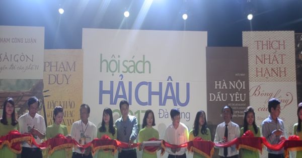 Tưng bừng hội sách quận Hải Châu, Đà Nẵng 2017