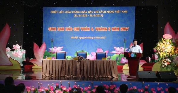 Phải dẹp tình trạng báo chí “bán mình”, “sáng đưa - trưa gặp - chiều rút”