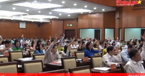 TP HCM: Cán bộ không chuyên trách hưởng thêm nhiều chế độ