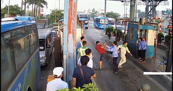 Công an vào cuộc vụ tài xế tông barie, đánh nhân viên BOT Tân Đệ