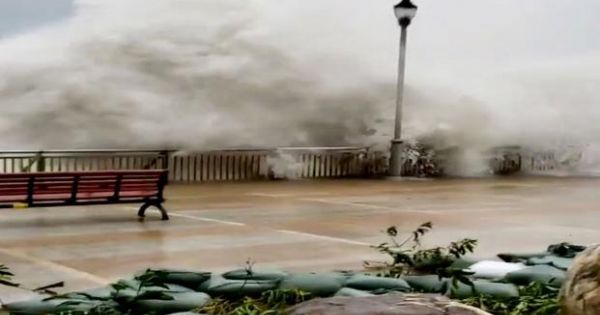 Bão Mangkhut tàn phá dữ dội Philippines,Trung Quốc và Việt Nam