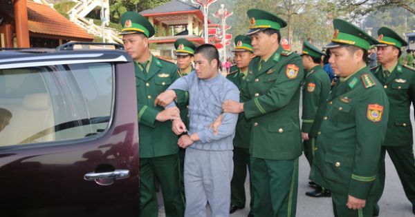 Gã trùm buôn 288 bánh heroin bị Interpol truy nã