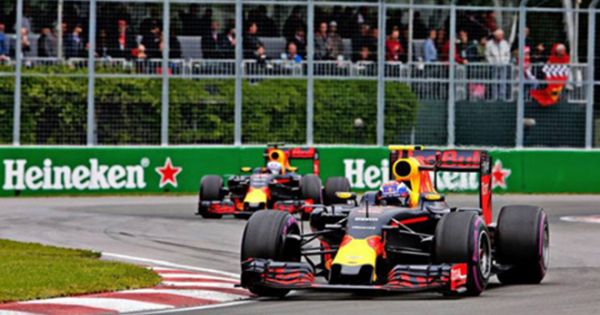 Khởi động F1 Việt Nam Grand Prix tại Sân vận động Quốc gia Mỹ Đình ngày 20/4