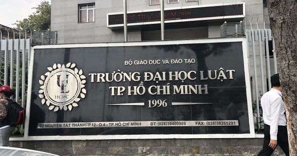 Trường ĐH Luật TPHCM dừng tổ chức kiểm tra đánh giá năng lực