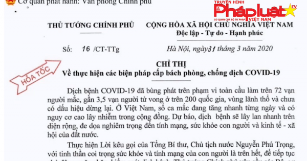 Người dân mua đồ tích trữ sau Chỉ thị cách ly toàn xã hội