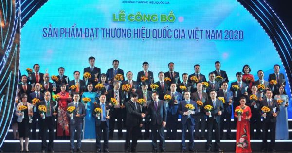 Vietcombank được vinh danh là Ngân hàng chuyển đổi số tiêu biểu năm 2020