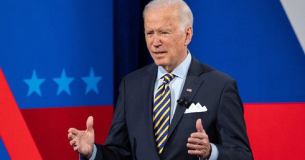 Chính quyền Biden bị kiện về gói 1.900 tỷ USD