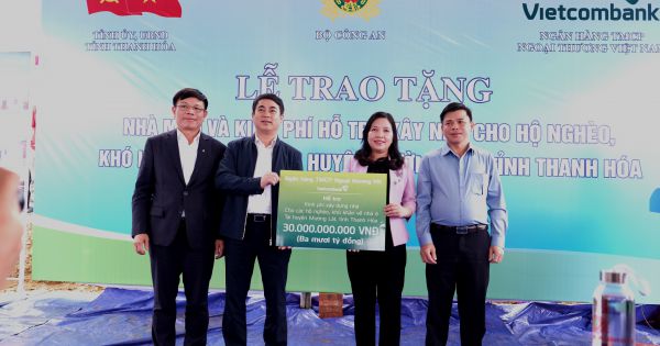 Vietcombank dành 30 tỷ đồng hỗ trợ kinh phí xây nhà cho hộ nghèo tại huyện Mường Lát, tỉnh Thanh Hóa