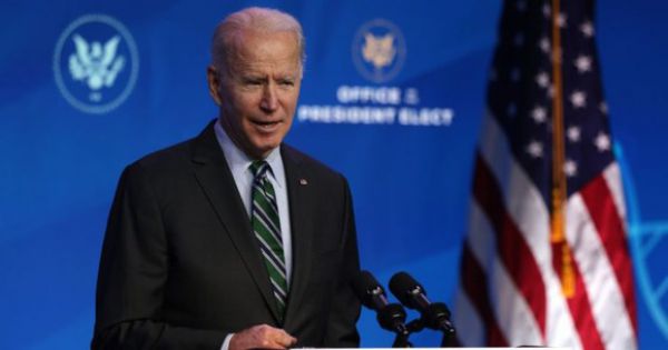 Thu nhập của ông Biden giảm đáng kể trong năm 2020