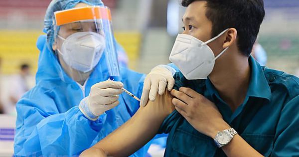 TP HCM: Ai chưa tiêm vaccine Covid-19 mũi 1, đăng ký với tổng đài 8066